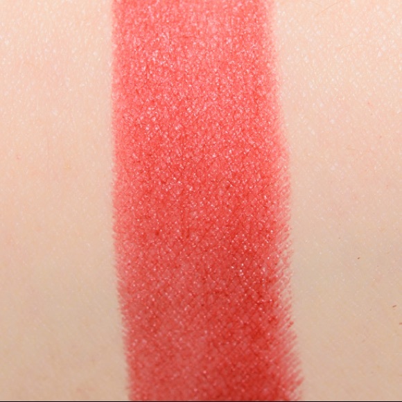 x1 MAC DEVOTED TO CHILI - POWDER KISS LIPSTICK - Picture 2 of 9